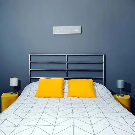 Apartment Conde 10 *